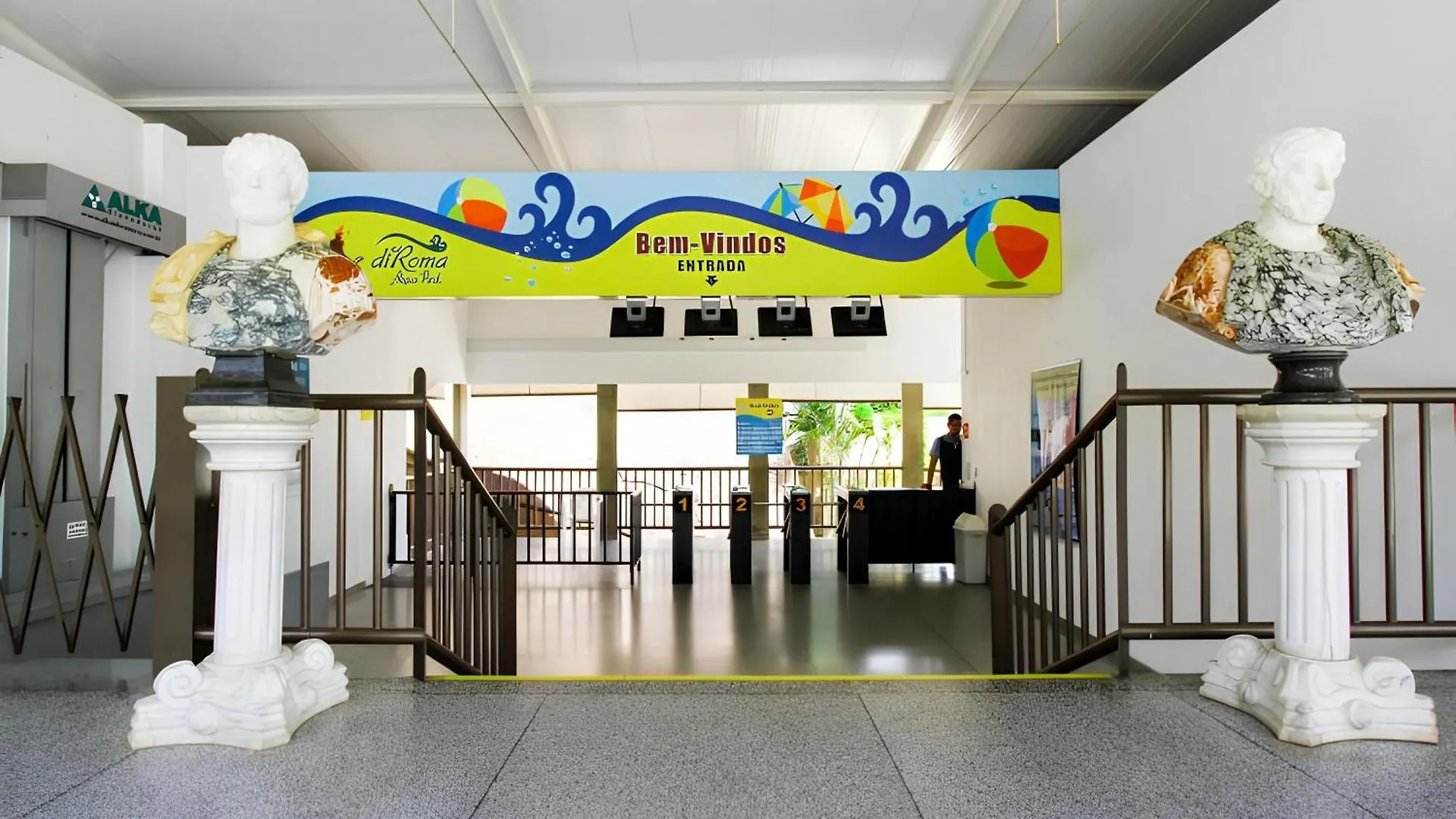 Spazzio Diroma Acesso Gratuito Ao Acqua Park - Caldas Novas
