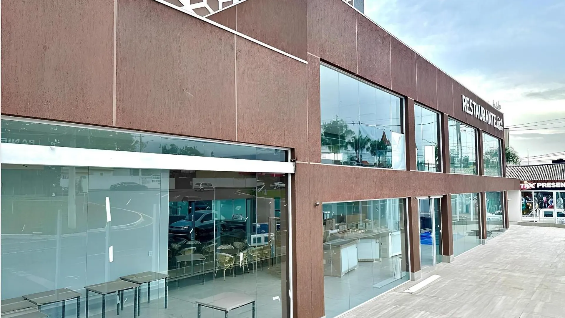 Spazzio Diroma Acesso Gratuito Ao Acqua Park - Caldas Novas